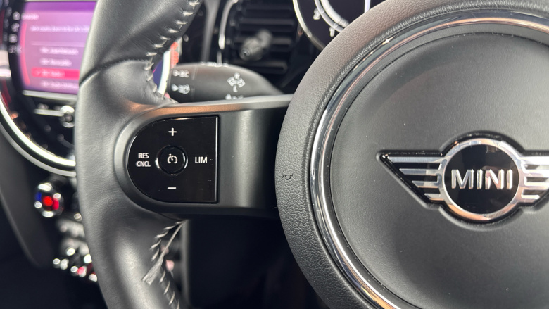 MINI Hatchback 1.5 Cooper Sport 3dr Auto Petrol Hatchback